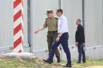 PiS pyta o wpuszczanie nielegalnych imigrantów. Ekonomistka: oczekuje odpowiedzi "tak"