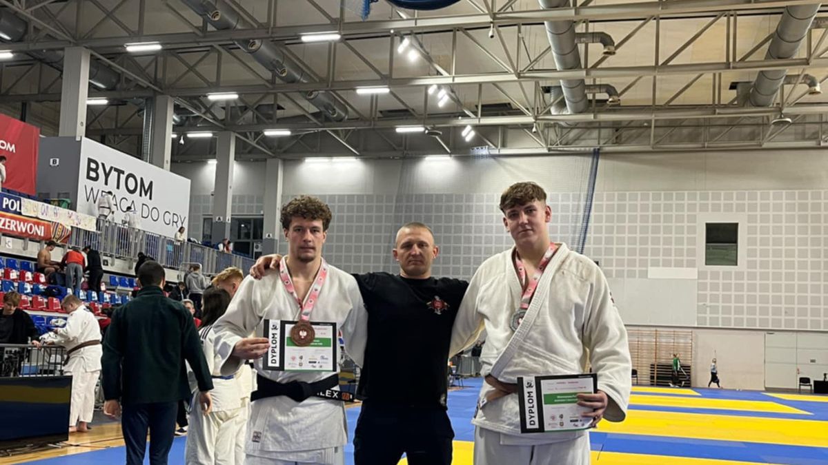 Medaliści z UKS JUDO SENSEI