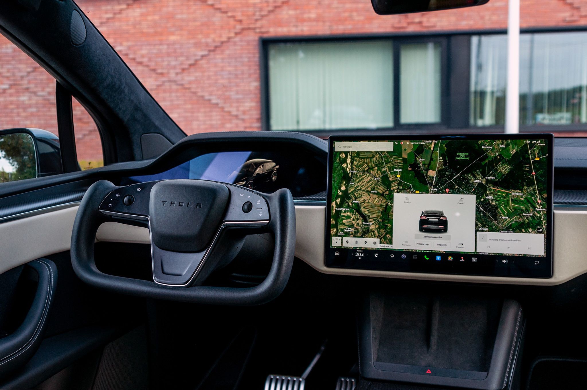 Tesla Model X Plaid