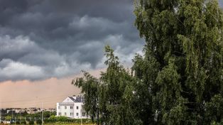 Uwaga na pogodę. Burze z gradem i wichury nadciągają nad Polskę