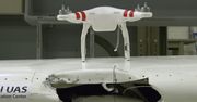Dron może zniszczyć samolot. Naukowcy to sprawdzili