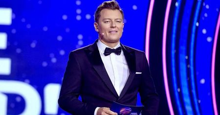 Rafał Brzozowski długo był sam. Właśnie zdradził, że jest w związku