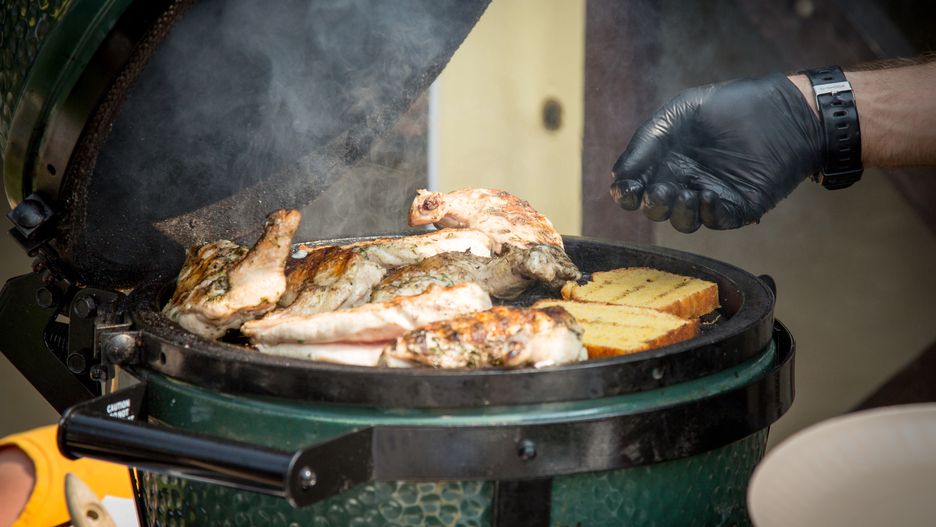 30 tys. zł kary za grillowanie ze znajomymi