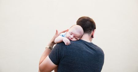 Zagadkowa śmiertelność ojców. Badanie z USA pokazało lukę w systemie