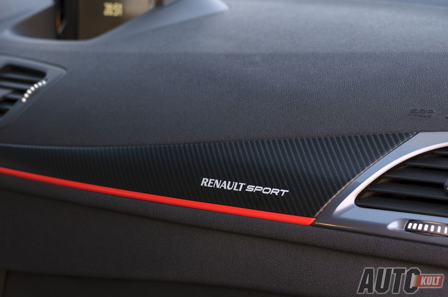 Renault Mégane GT220 - test [galeria zdjęć] 16