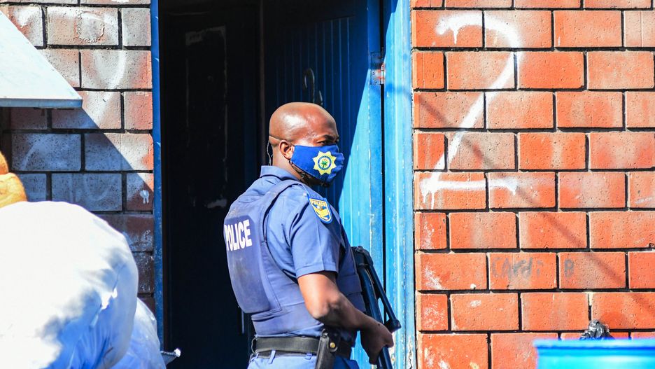 South African Police confiscate suspected looted goods in Durban CBD
DURBAN, SOUTH AFRICA - JULY 19: Police go door to door to confiscate suspected looted goods at Mansel Market in the Central Business District (CBD) on July 19, 2021 in Durban, South Africa. This comes after widespread violent protests and looting that took place in parts of KwaZulu-Natal and Gauteng last week after the incarceration of former president Jacob Zuma. (Photo by Darren Stewart/Gallo Images via Getty Images)
Gallo Images
police, looted, goods, central business district, cbd, 19 july 2021, @99909