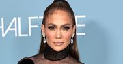 Jennifer Lopez pokazała się w NOWEJ FRYZURZE. Nie wyglądała na zachwyconą... (ZDJĘCIA)