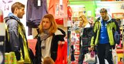 Koroniewska i Dowbor z córką na świątecznych zakupach (ZDJĘCIA)