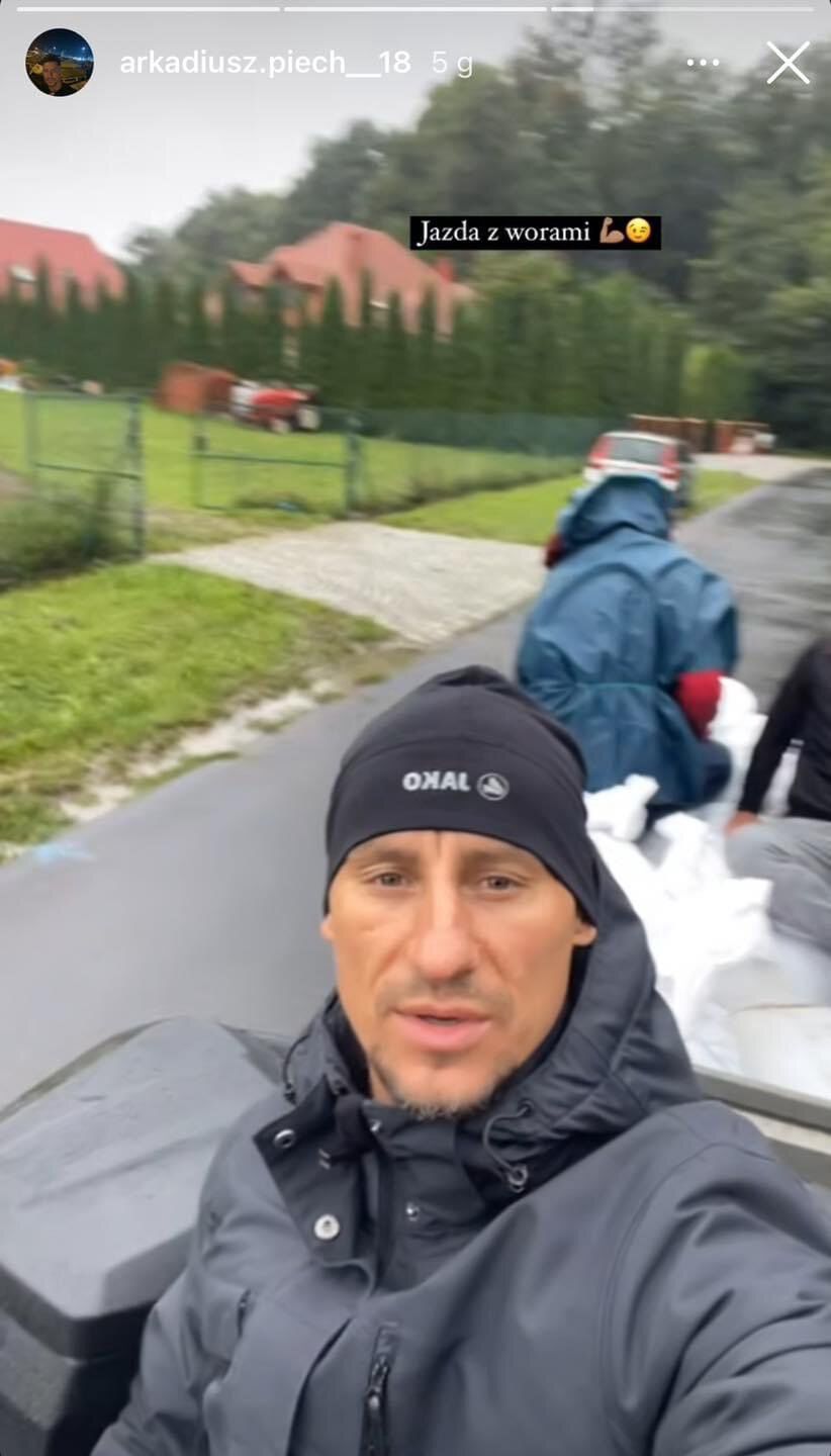 Arkadiusz Piech ruszył na pomoc powodzianom w Bagieńcu