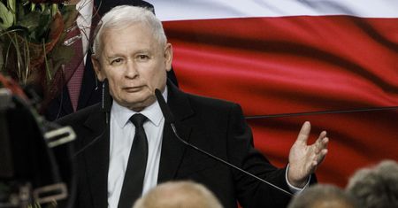 Samo "Kaczyński" to za mało. Poseł poucza, jak należy mówić o prezesie PiS