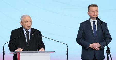 Zareagował po pytaniu. Błaszczak zwrócił się do dziennikarki