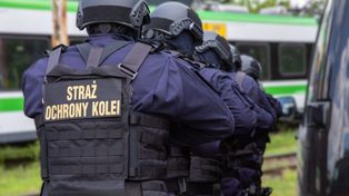 Grafficiarz z Dębicy zdewastował pociąg Kolei Mazowieckich