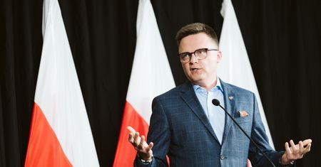 Spór o przesłuchanie Hołowni. Słowa marszałka dzielą koalicję