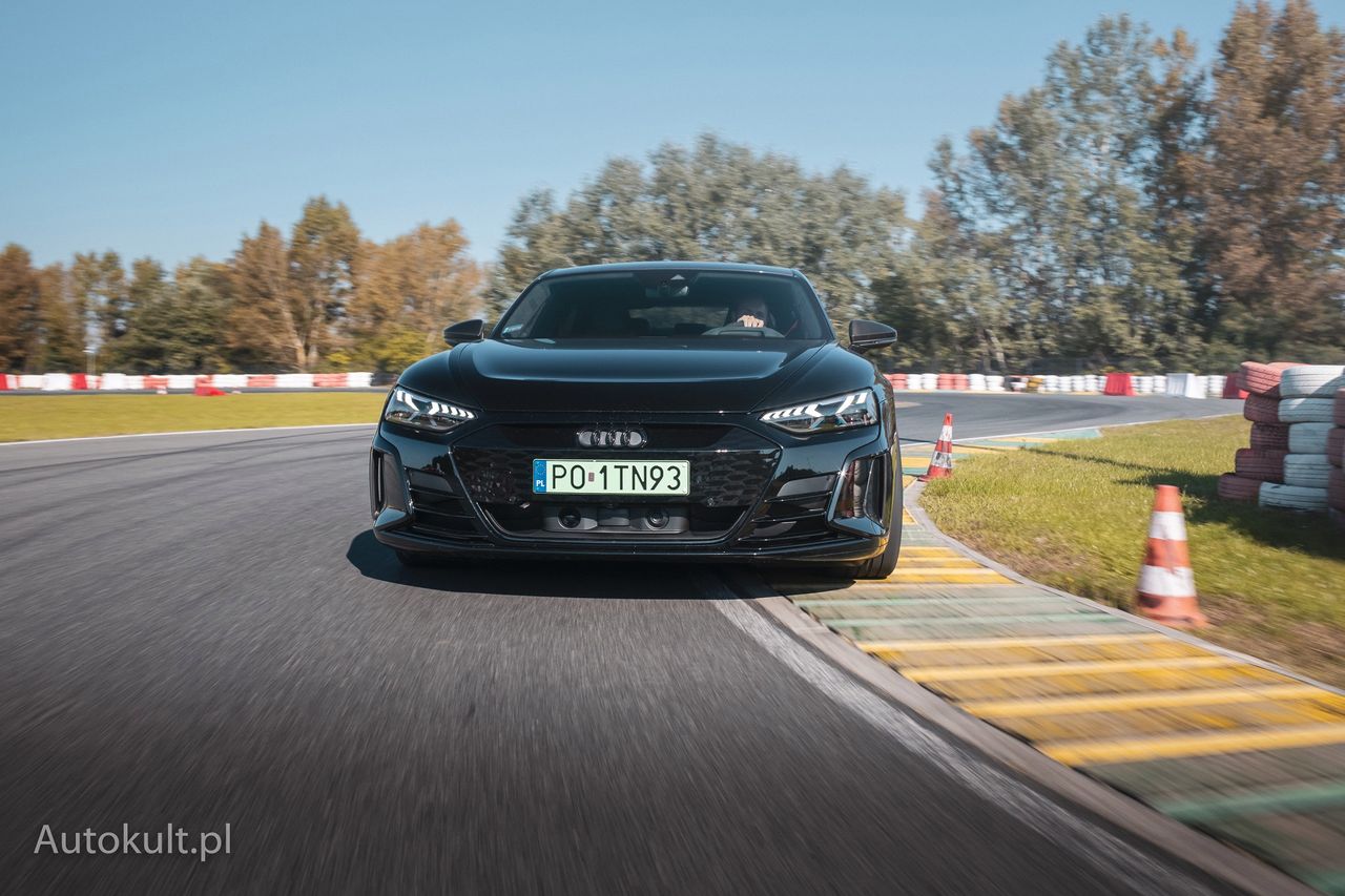 Audi RS e-tron GT (2022)