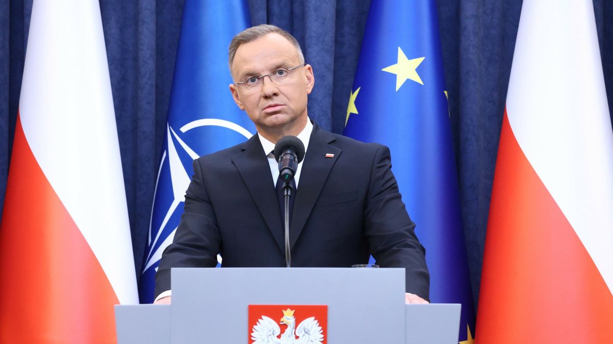 O?wiadczenie prezydenta Andrzeja Dudy
Fot. Michal Zebrowski/East News,  Warszawa, 07.06.2024.  Oswiadczenie prezydenta Andrzeja Dudy (n/z) w sprawie sytuacji na granicy polsko-bialoruskiej.
Michal Zebrowski