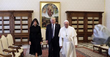 Donald Trump z Melanią na audiencji u Franciszka! (ZDJĘCIA)