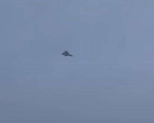 Tajemniczy myśliwiec nad Iranem. Nie należy do USA ani Izraela