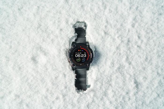 Smartwatch PowerWatch 2 - zegarek zasilany ciepłem ludzkiego ciała