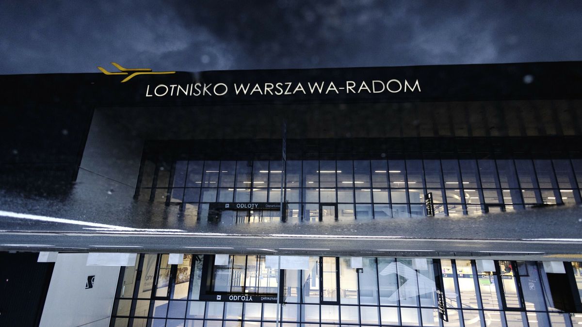 Lotnisko Warszawa-Radom wybudowano od zera za około 800 mln zł
