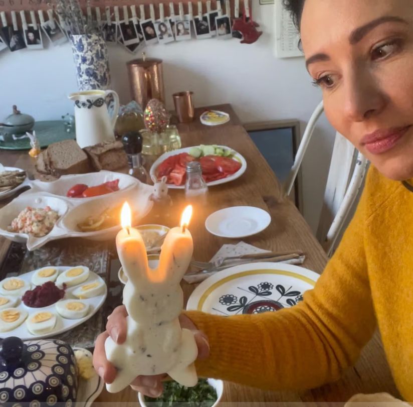 W domu Popławskiej nie brakuje rodzinnego stołu