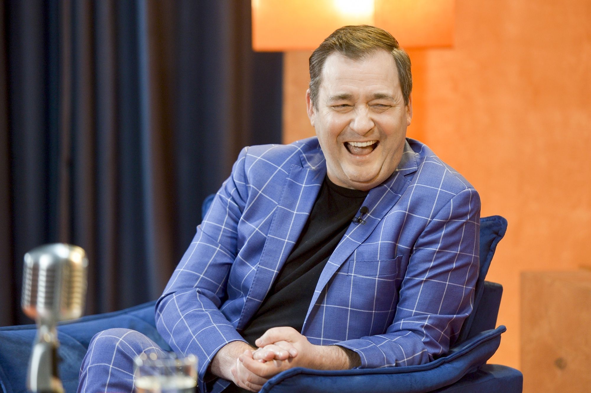 scena z: Jacek Rozenek, SK:, , fot. Niemiec/AKPAluty 2021, Nagranie programu "Moontalk" Active Family, plan, Jacek Rozenek