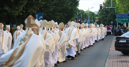 Został skrzywdzony w Kościele. Komentuje decyzję KEP: niezrozumiałe