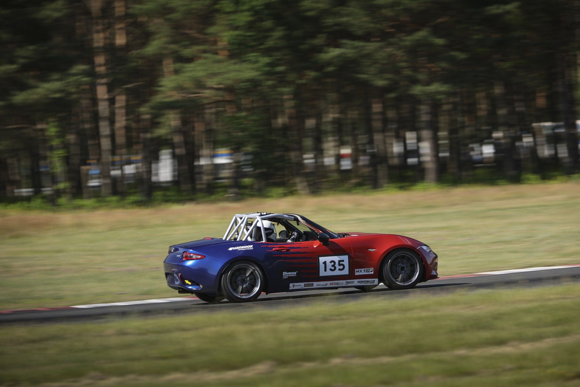 Mazda MX-5 Cup (2022)