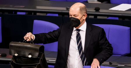 W swoim expose kanclerz Niemiec Olaf Scholz słowem nie wspomniał o Nord Stream 2