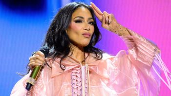 Nicole Scherzinger poważnie POPARZYŁA SIĘ tuż przed koncertem. Wystąpiła pomimo obrażeń. "SHOW MUST GO ON" (FOTO)