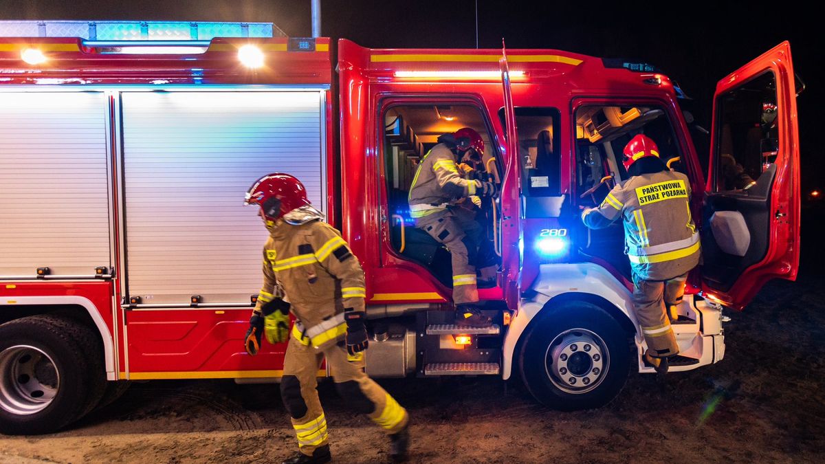 Straż pożarna miała bardzo pracowitą noc