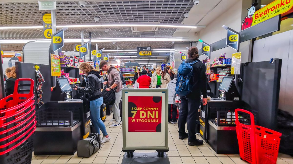 Na zdjęciu sklep Biedronki