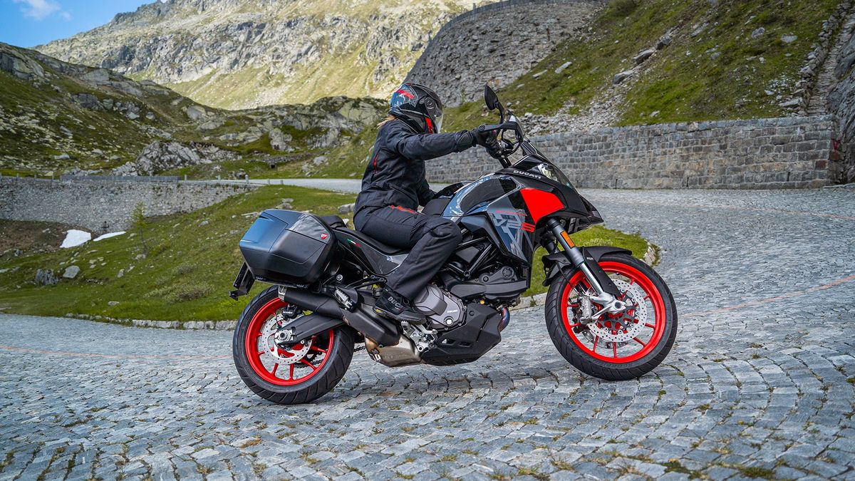 Ducati Multistrada V2 S