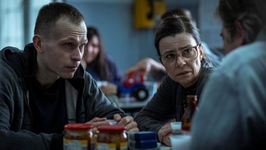 Wrocławska sprawa i gwiazdy kina. Tomasz Komenda oświadczył się na premierze. Kadr z filmu Jana Holoubka