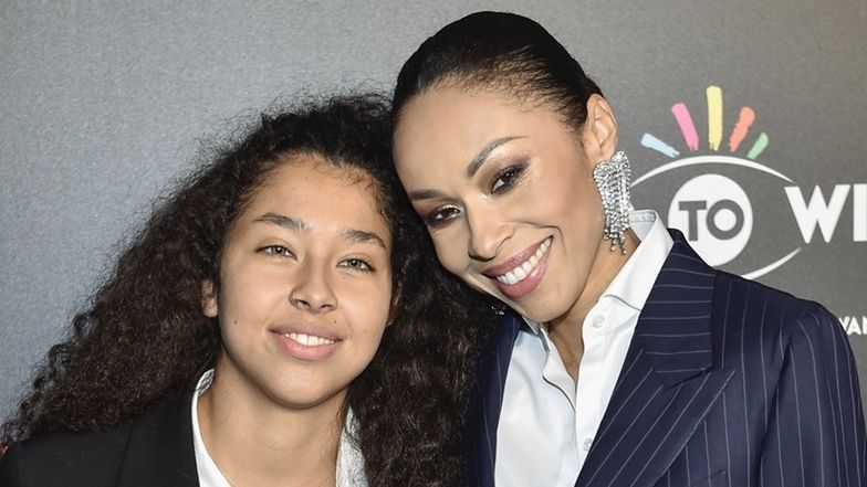 Omenaa Mensah z córką