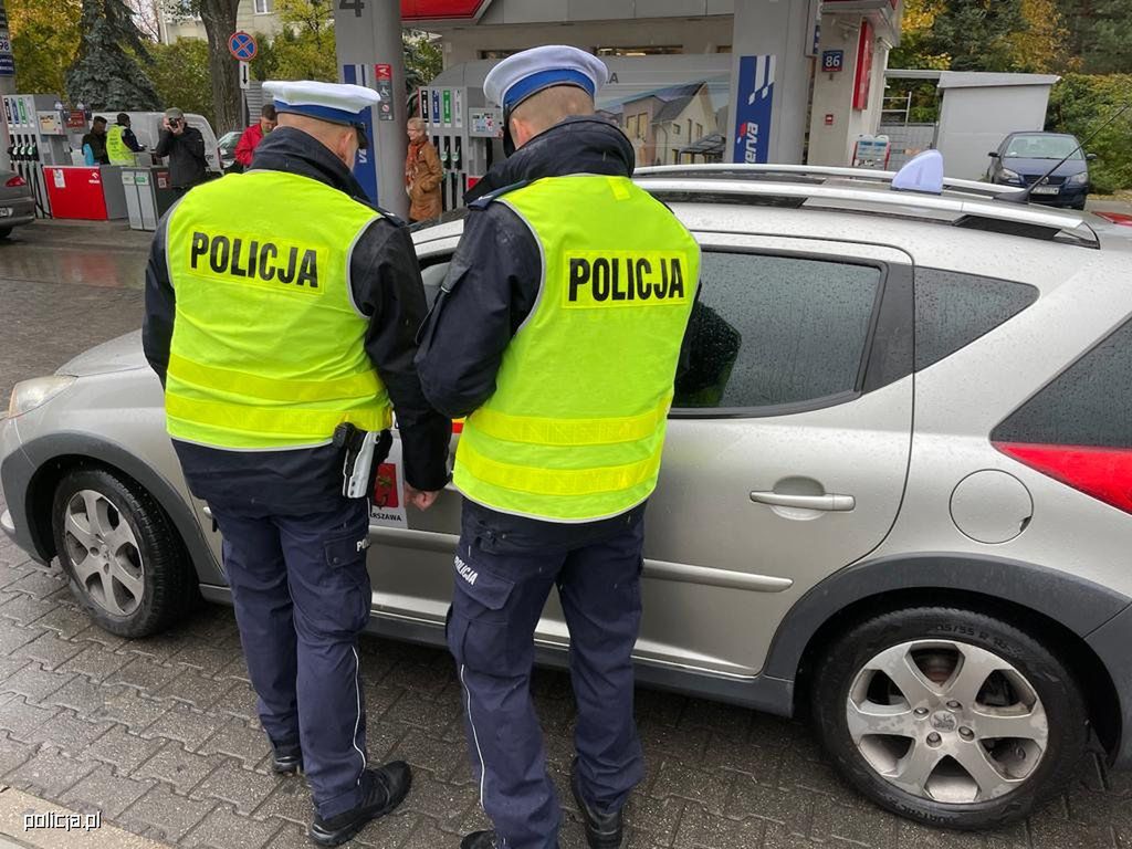 Jeśli nie jesteśmy pewni, że pożyczenie pojazdu jest bezpiecznym pomysłem, lepiej zrezygnujmy