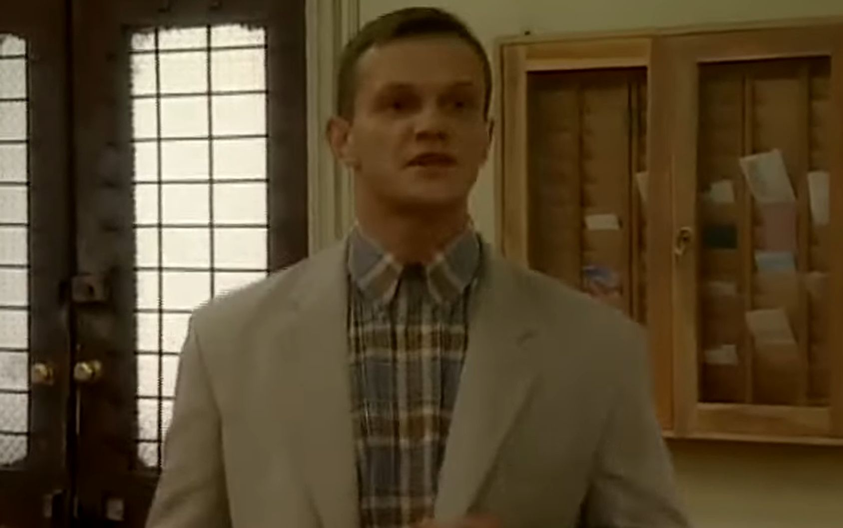 Cezary Pazura w roli Cezarego Cezarego.