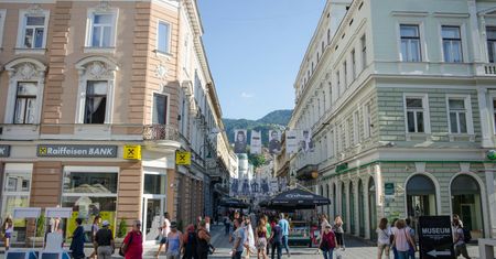 Usunęli pomnik bohatera. Popiersie Polaka zniknęło z centrum Sarajewa