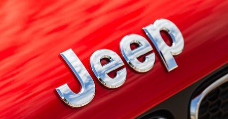Jeep pokazał swojego pierwszego elektryka, który będzie produkowany… w Polsce