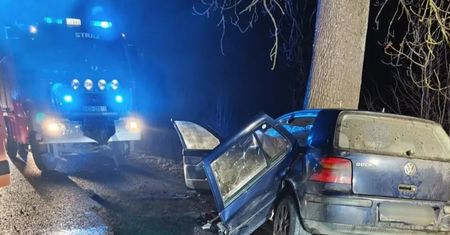 Nocna tragedia. W aucie jechało trzech mężczyzn