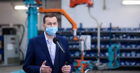 Nowe obostrzenia. Premier obiecuje pomoc dla branż również po pandemii