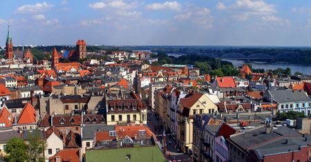 Pogoda w Toruniu. Prognoza na poniedziałek 15 czerwca. Chmury, przelotny deszcz