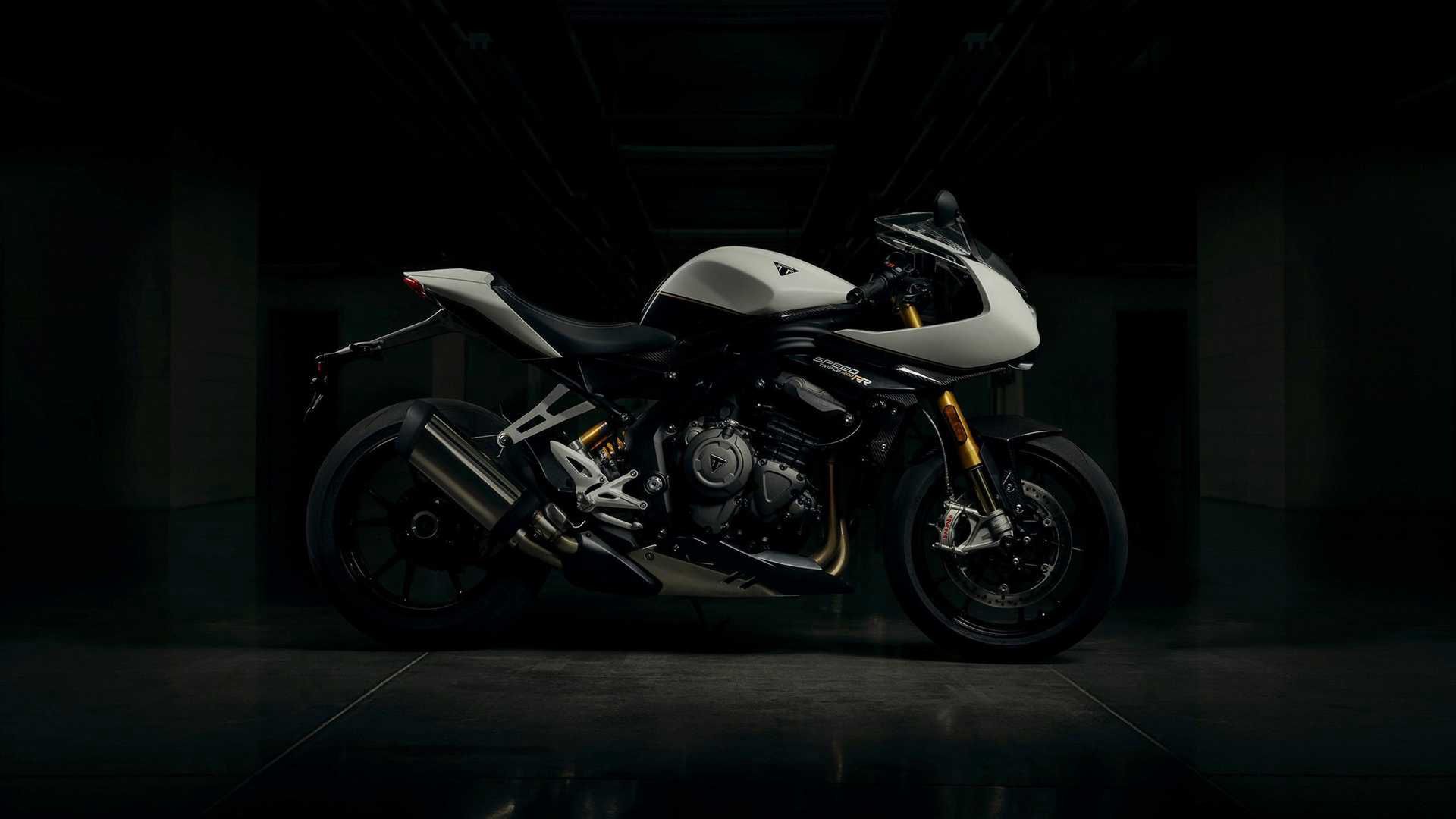 Triumph Speed Triple RR