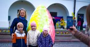 Staszów: Jarmark Wielkanocny. Mieszkańcy zgromadzili się na Rynku