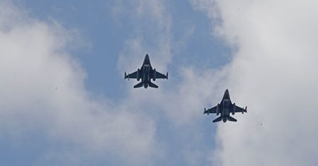 F-16 nad Polską. Na niebie pojawiło się 6 amerykańskich myśliwców