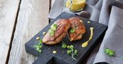 Pierś z kaczki pieczona w rękawie – soczysta i aromatyczna