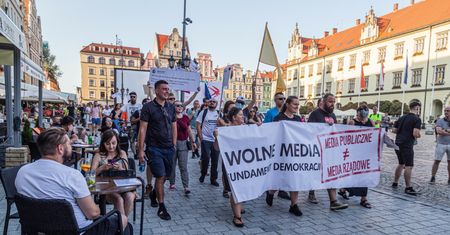 "Lex TVN". Amerykanie zapowiadają arbitraż. Sprawdzamy, co to oznacza i ile będzie kosztować podatników
