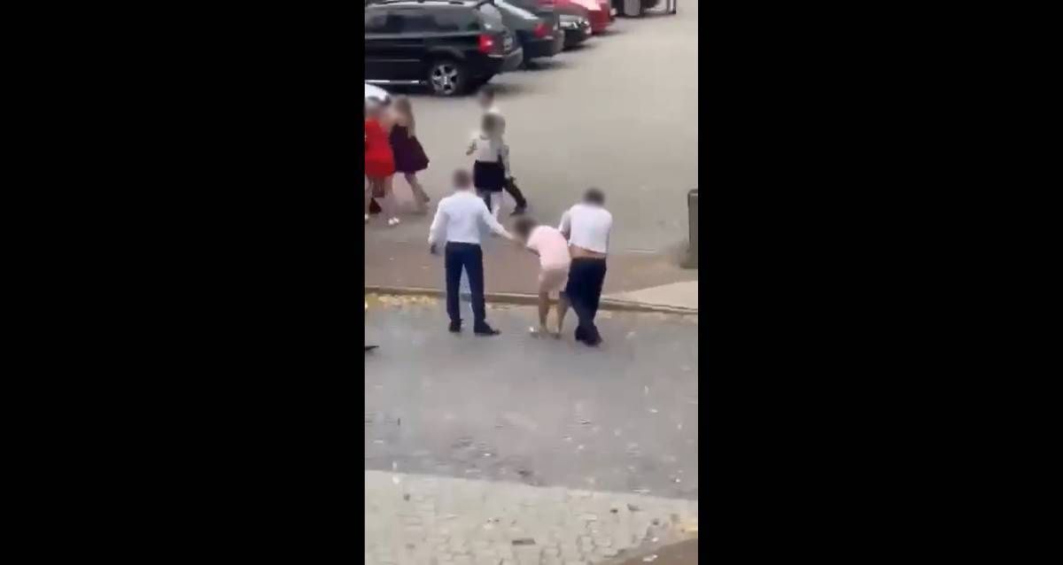 Bójka na weselu w Poniatowej (kadr z nagrania)