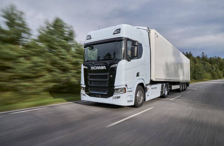 Scania podsumowuje kolejny udany rok. Jakie są wyzwania w branży samochodów ciężarowych?