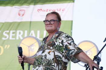 Powstała piosenka o "Ranczu". Zwycięzcą znany wokalista