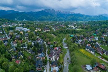 Zakopane wymiera. Dramatyczny spadek liczby mieszkańców i działalności gospodarczych